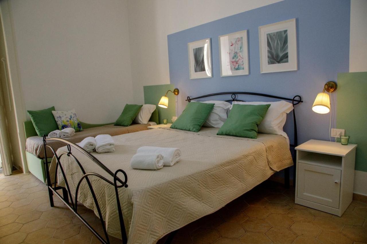 Euplea Napoli Bed & Breakfast ภายนอก รูปภาพ